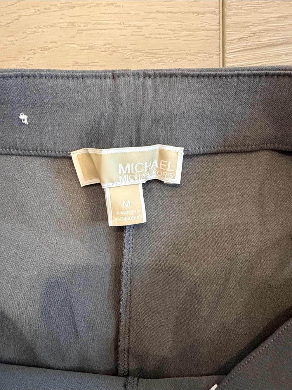 Michael Kors Women's Skinny Jeans in Slate Gray - Picture 2 of 3
